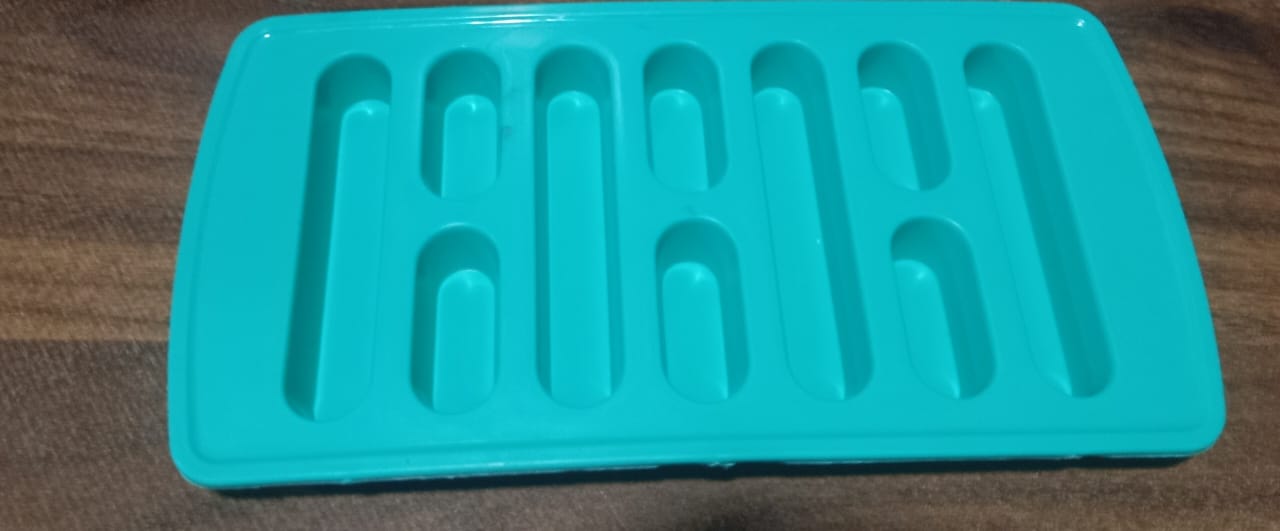 2 Pc Fancy Ice Tray, Used Widely In All Kinds Of Household Places While Making Ices And All Purposes