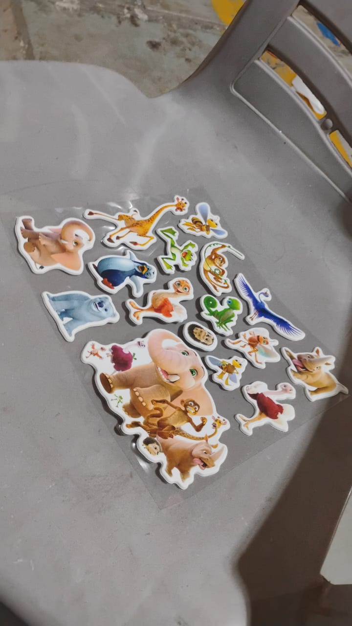 Animals Design Adhesive 3D Stickers (2 Sheet / 22×19 Cm)