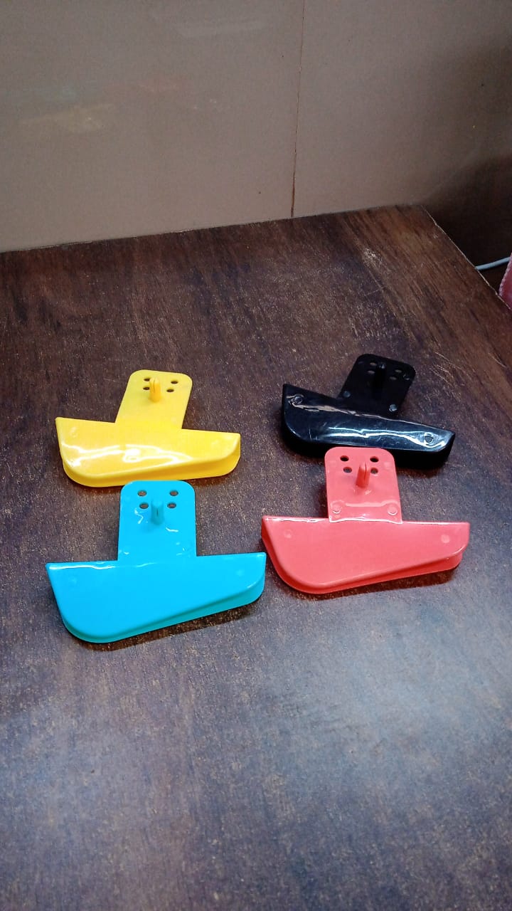 Plastic Secure Mobile Phone Charging Stand Holder (4 Pc / Mix Color)