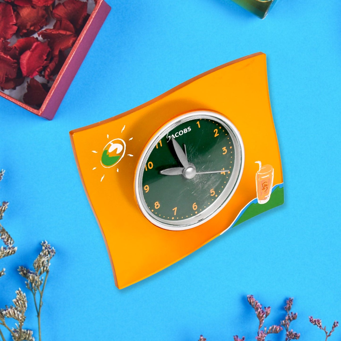 Multi-Function Desk Clock with Alarm Ã¢â‚¬â€œ Elegant Design for Your Workspace