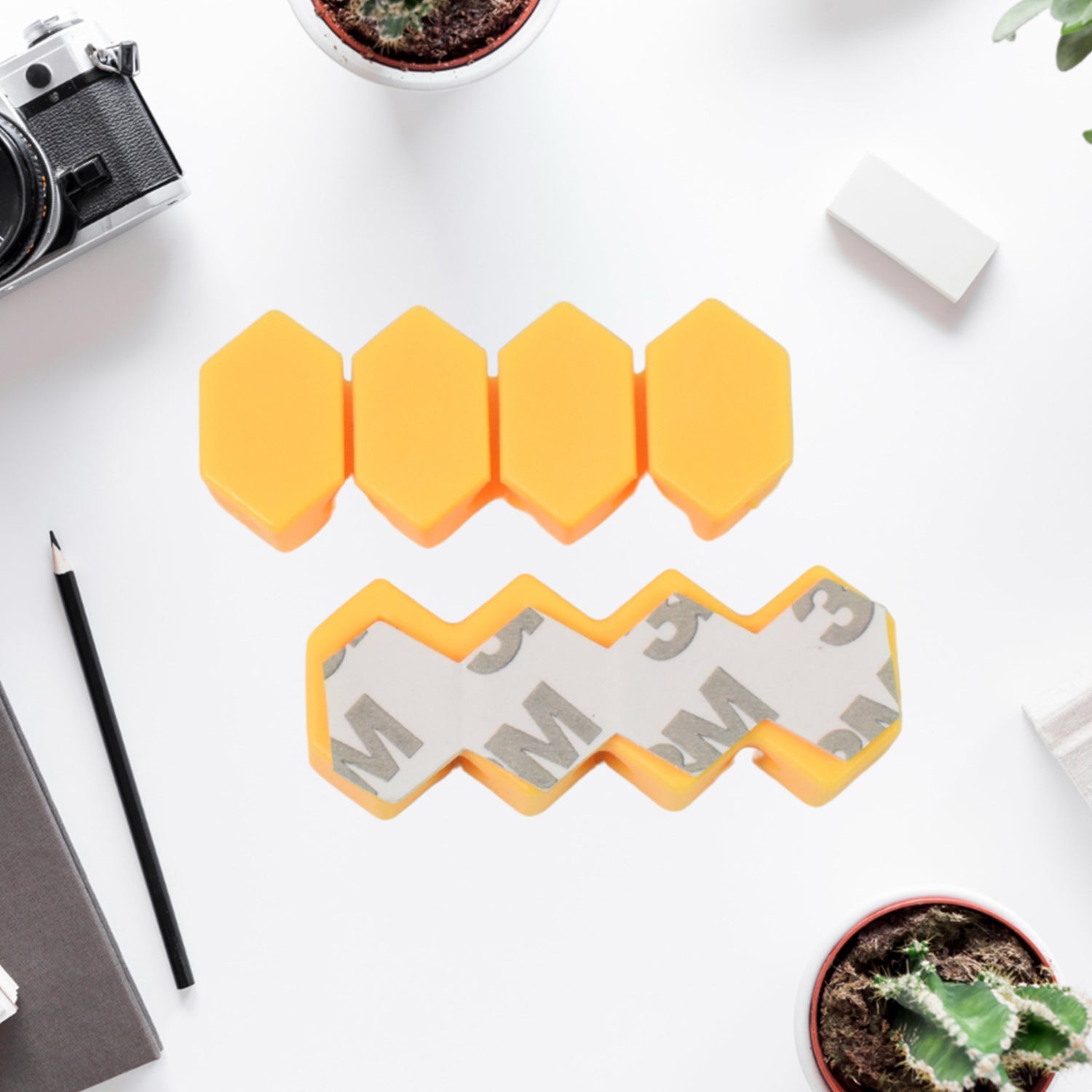 Hook â€˜nâ€™ Hold Clips