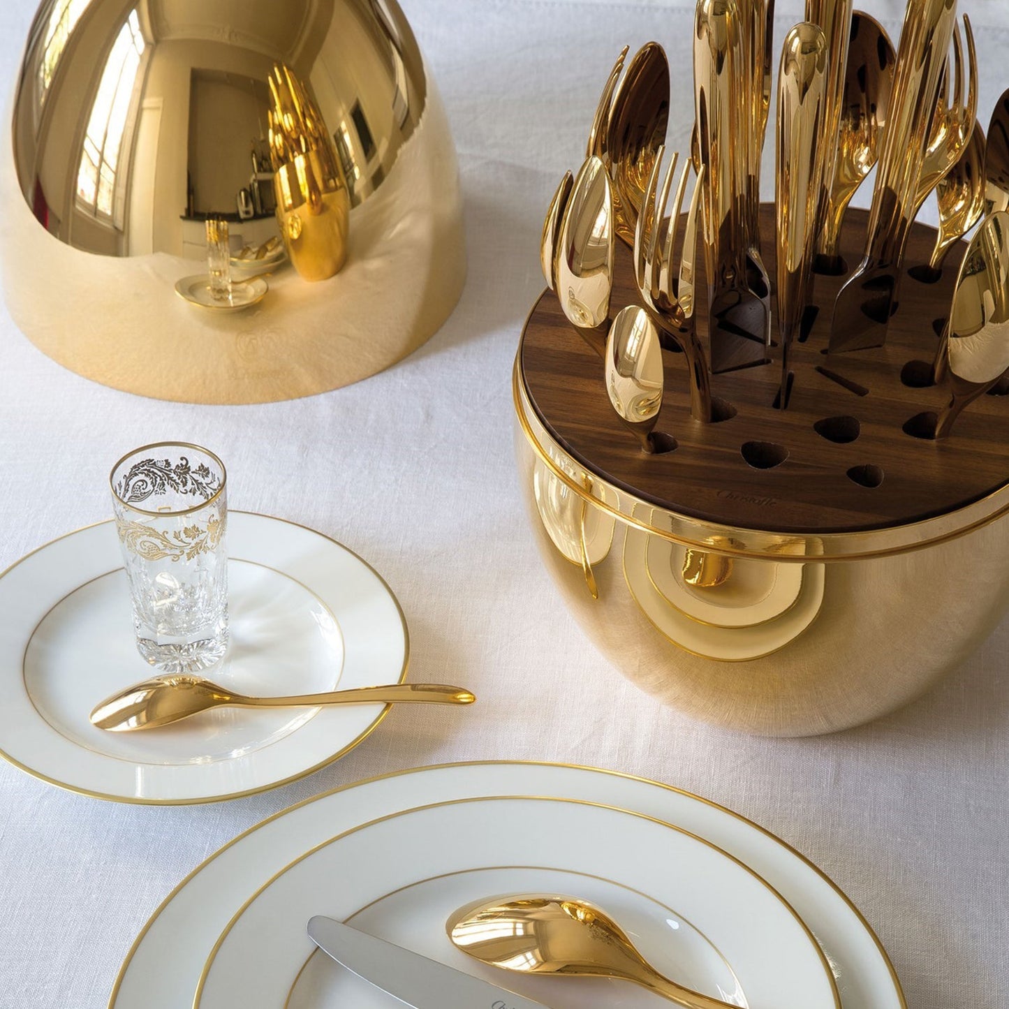 Premium Cutlery Set 24 Pcs with Oval Shaped Stand | Beautiful Stylish Oval Designed Cutlery Sets, Egg-Shaped Luxury Spoon Holder SetÃ‚Â  (Golden / 24 pcs set)