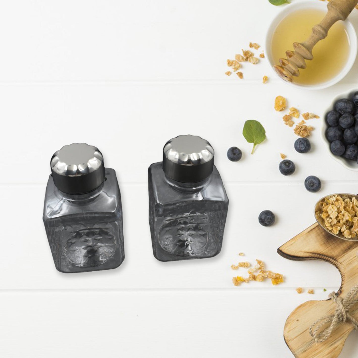 16-square bottle spice rack with 360Â° revolving design