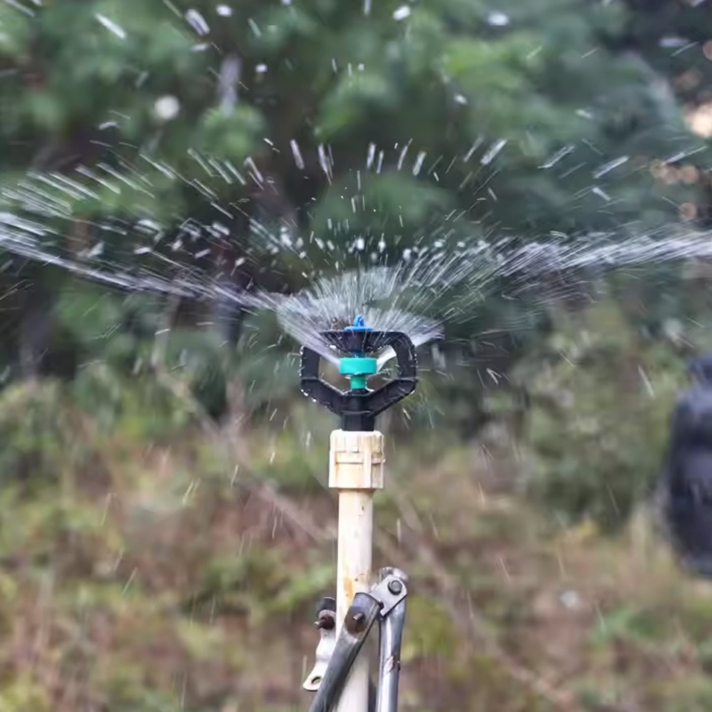 Rotating Irrigation Sprinkler Plastic Spray Nozzle (2 Pc)