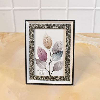 Modern Plastic Picture Frame Photo Holder (1 Pc / Mix Color & Design / 15Ãƒâ€”12 Cm)