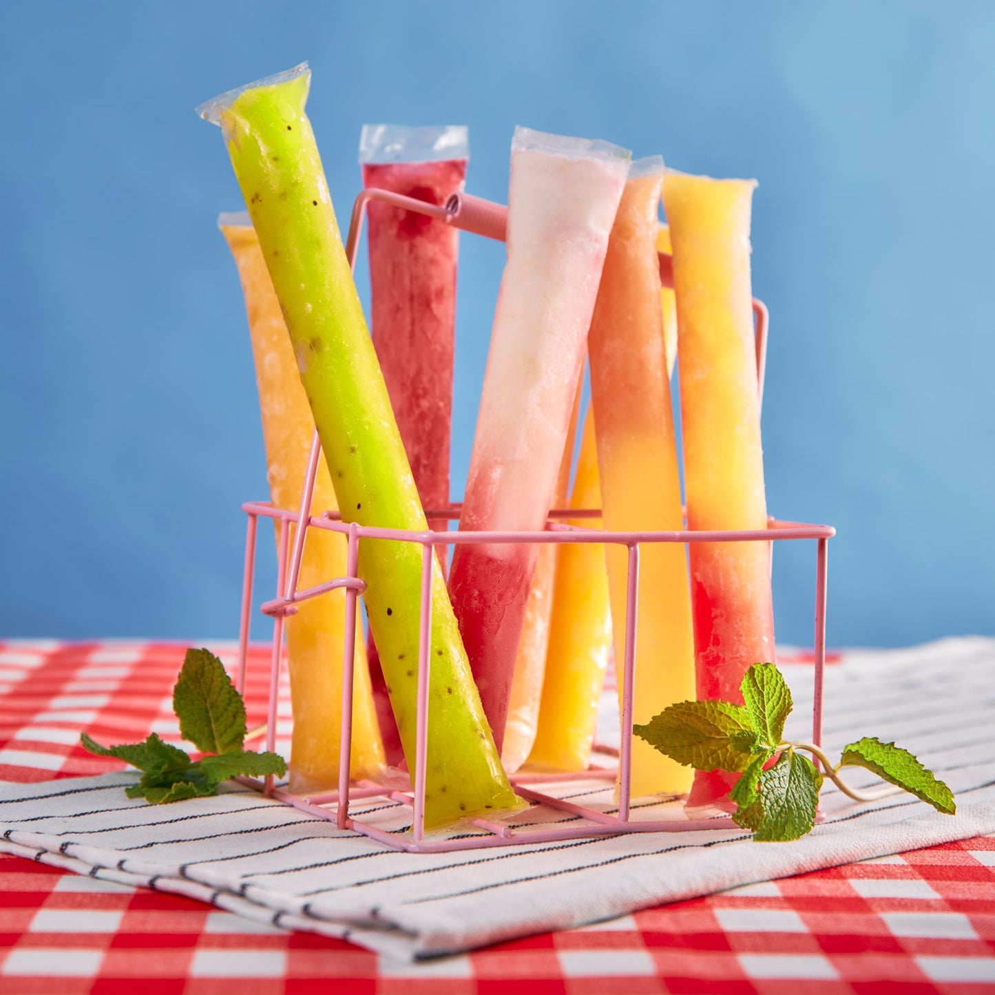 DIY Manual Popsicle Maker Ã¢â‚¬â€œ Reusable Ice Cream Mold (Approx 20 Pcs Packing Bag)