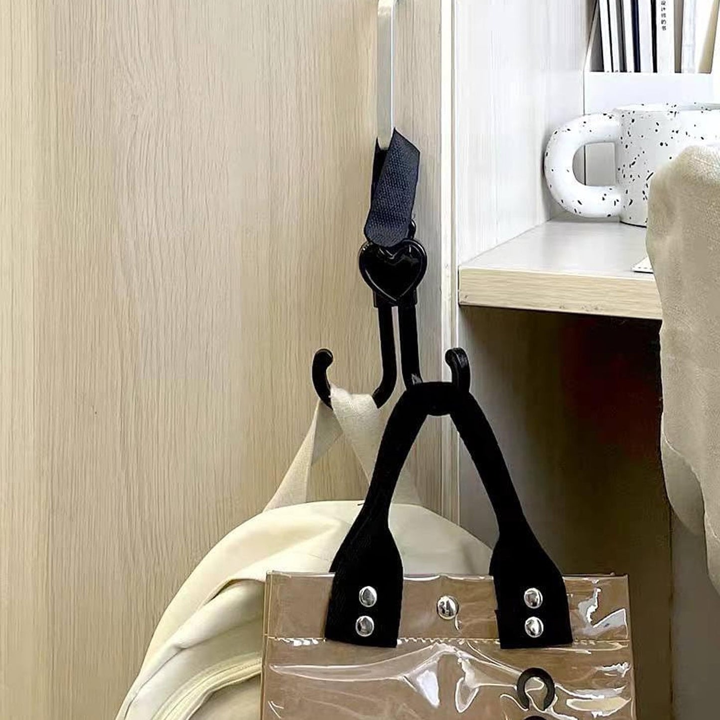 360Ã‚Â° Rotating Multi-Purpose Baby Carriage Hook Ã¢â‚¬â€œ For Strollers, Cars & More (2 Pc)