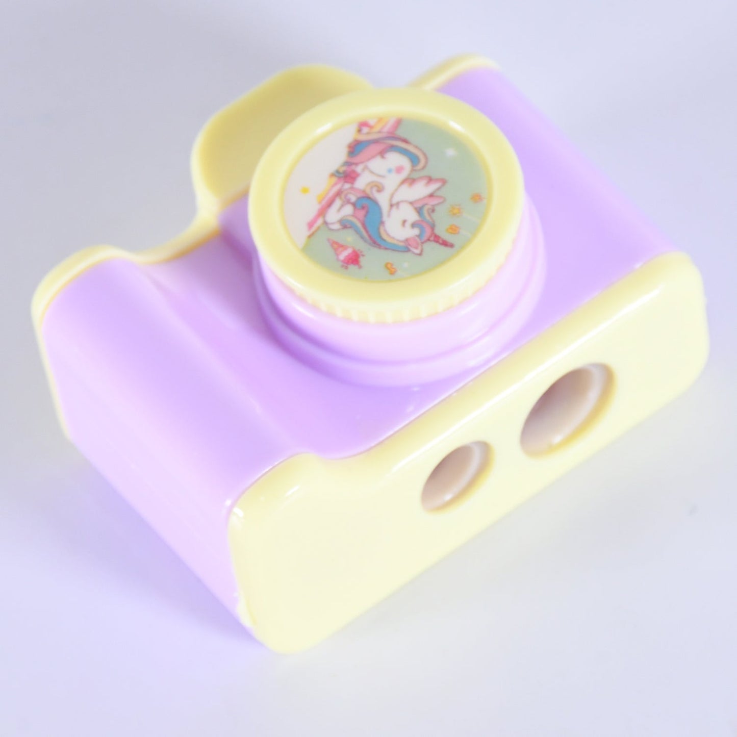 Camera Shape Pencil Sharpener Ã¢â‚¬â€œ Stylish & Lightweight Manual Sharpener for Kids & Office Use (1 Pc)