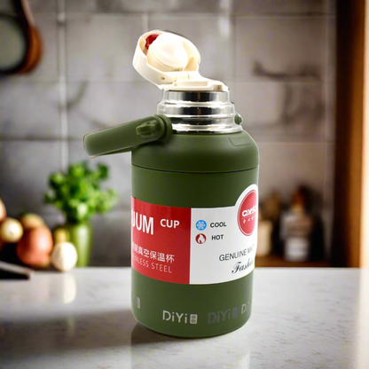 Stainless Steel Vacuum Insulated Water Bottle Ã¢â‚¬â€œ 900ML, Leak-Proof, Wide Mouth with Hanging Strap (Mix Color)