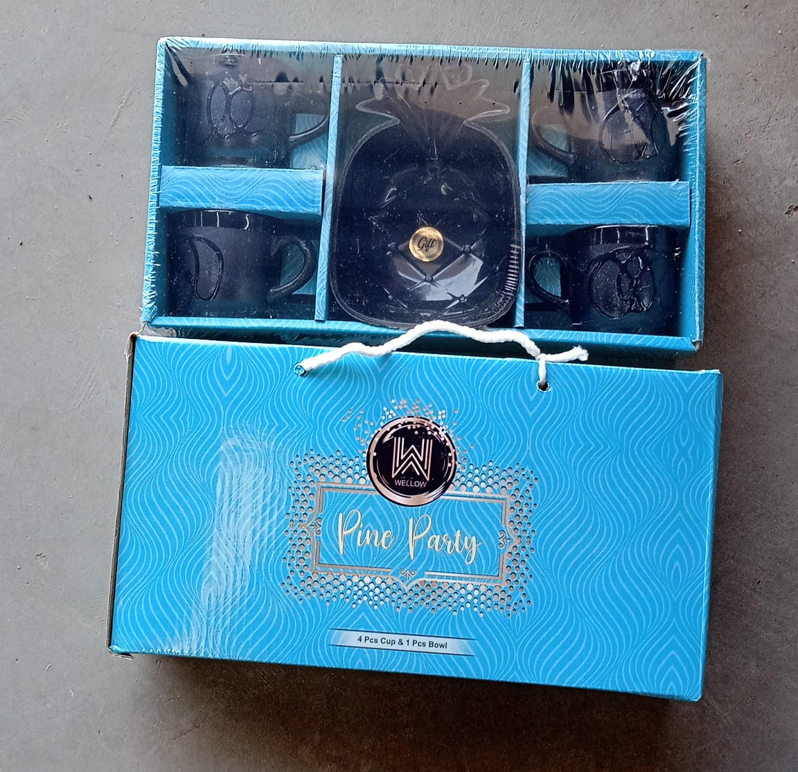 Pine Party Ceramic Tea / cups / Mug Set With Pineapple Shape Serving BowlÃ‚Â Milk Cup, Coffee Cup, Tea Cup, Breakfast Cup, Drinking Mug or Outdoor for Household, Gift for Birthday, Wedding Party (5 Pcs set)