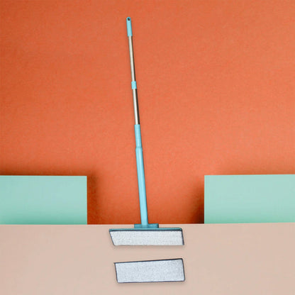 360Â° rotating mop for thorough floor cleaning