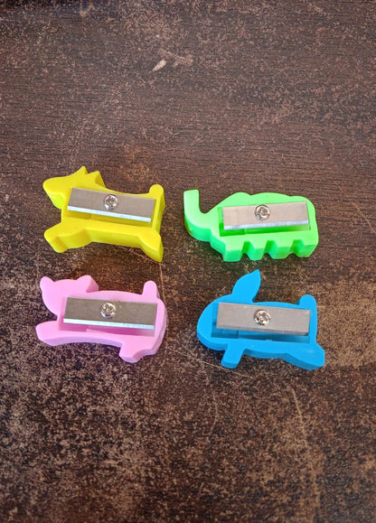 Plastic Small Cute Pencil Sharpener (10 Pc / Mix Design & Color)