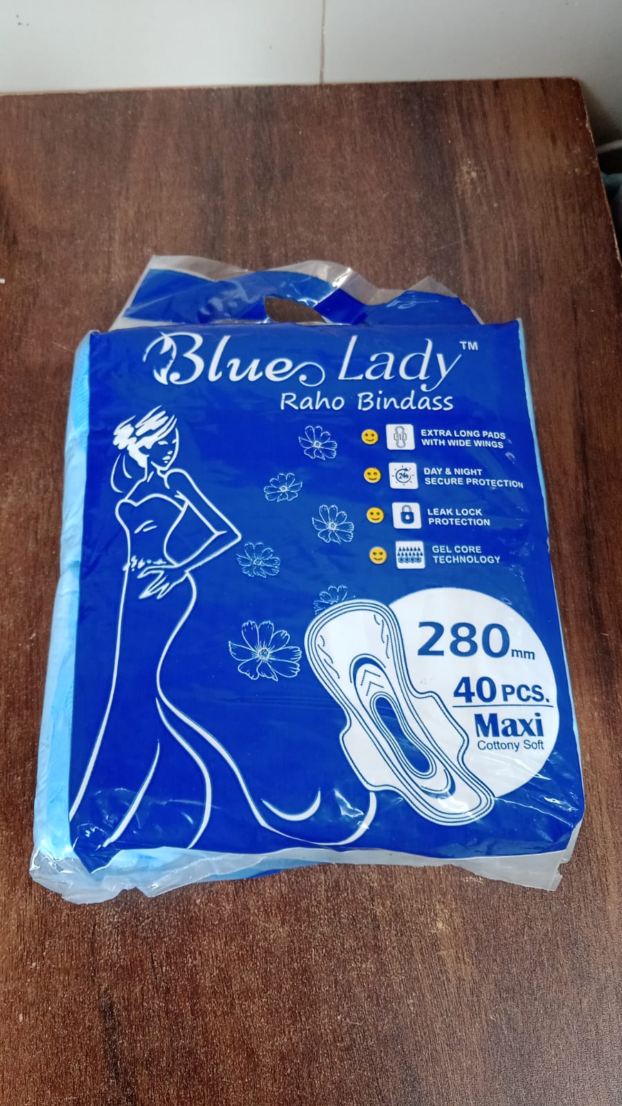 Blue Lady Extra Long Pads With Wides Wings Sanitary Pads Ã¢â‚¬â€œ 280 mm, 40-Pack