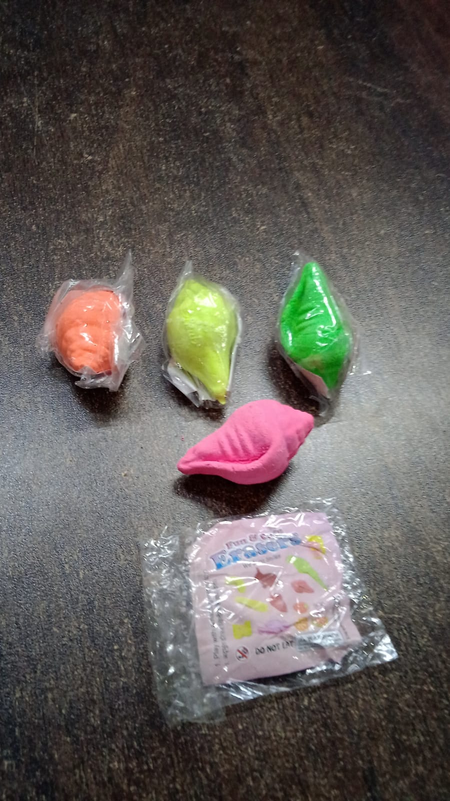 Shankh Shape Eraser Rubber (4 Pc / Mix Colour & Design)
