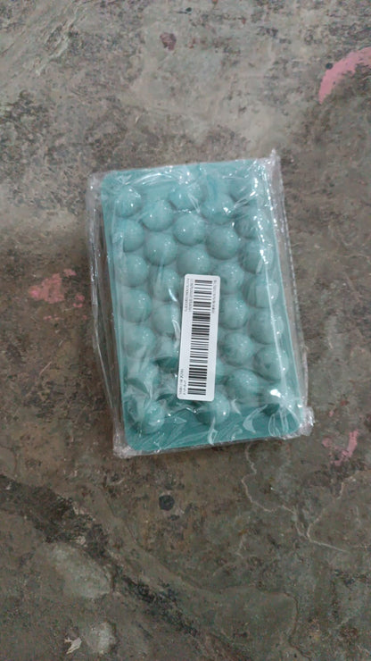 Plastic Round Reusable Ice Cube Ice Ball Mold / Lolli Candy Maker 33 Moulds (16.5Ãƒâ€”10 Cm / 1 Pc)