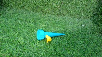 Adjustable Plant Watering Spikes Ã¢â‚¬â€œ Slow Release Dripper Valve