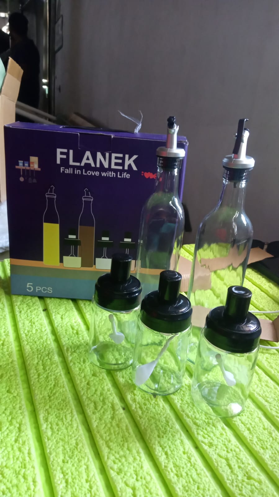 Transparent GlassÃ‚Â Oil Dispenser 500 ML Bottle Set of 2, Spice Jar 250 ML Set of 3, Oil Bottle for Kitchen, Oil & Vinegar Storage Glass Bottle, Glass Container for Spice, Masala (5 Pcs Set)