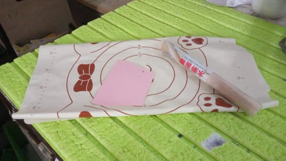 3 In1 Silicone Baking Mat With Wooden Belan & Cake Scraper (3 Pcs Set / 65Ãƒâ€”45 CM)