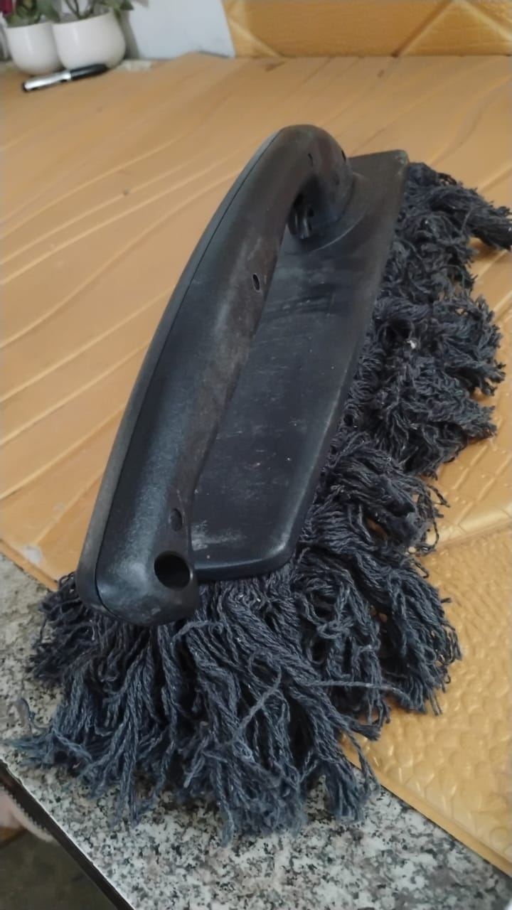 Foldable Car Dusting Brush 360Ã‚Â°Rotation Car Dust Brush Exterior (1 Pc / Big / 42 Cm)