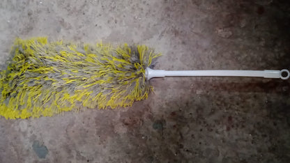 Long Handle Microfiber Duster Ã¢â‚¬â€œ Extendable & Washable Cleaning Tool for Home, Car & Office (62cm)