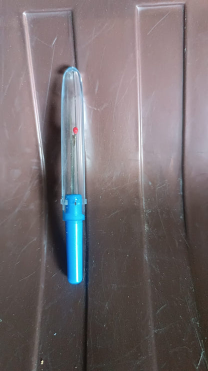 Sewing Remover Thread Unpicker with Plastic Cover (3 Pc)