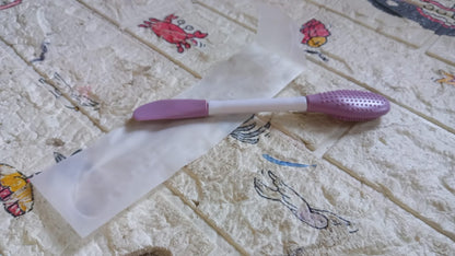 Double-Headed Silicone Mask Brush Ã¢â‚¬â€œ Facial Cleansing & Mask Application Tool (1 Pc)