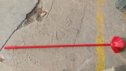 90-inch Metal Extendable Cobweb Brush Ã¢â‚¬â€œ Ceiling, Fan & Light Dust Cleaning (MOQ: 3)