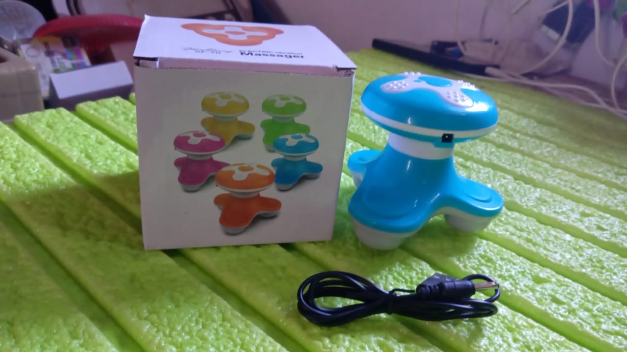 Triangle USB Mini Massager Ã¢â‚¬â€œ Multifunction, Automatic Switch, Fatigue Relief (1 Pc/ Battery Not Included)