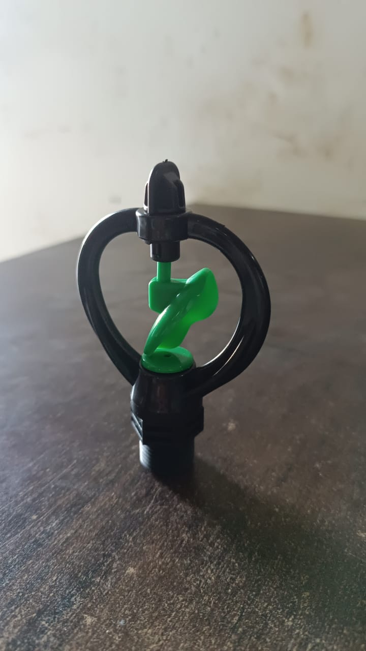 Rotating Irrigation Sprinkler Plastic Spray Nozzle, Butterflies Rain Shaped (2 Pc)