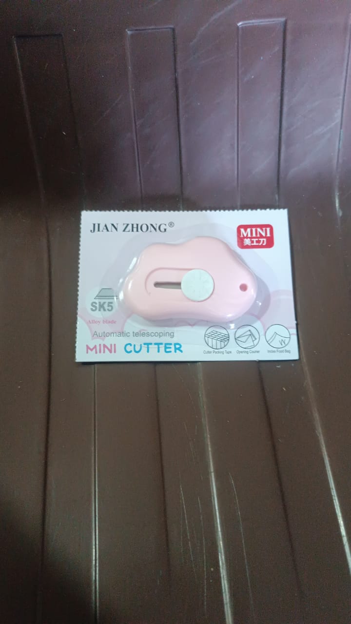 Mini Cloud Cutter (2 Pc): Portable & Safe Box Opener (Multiple Uses)