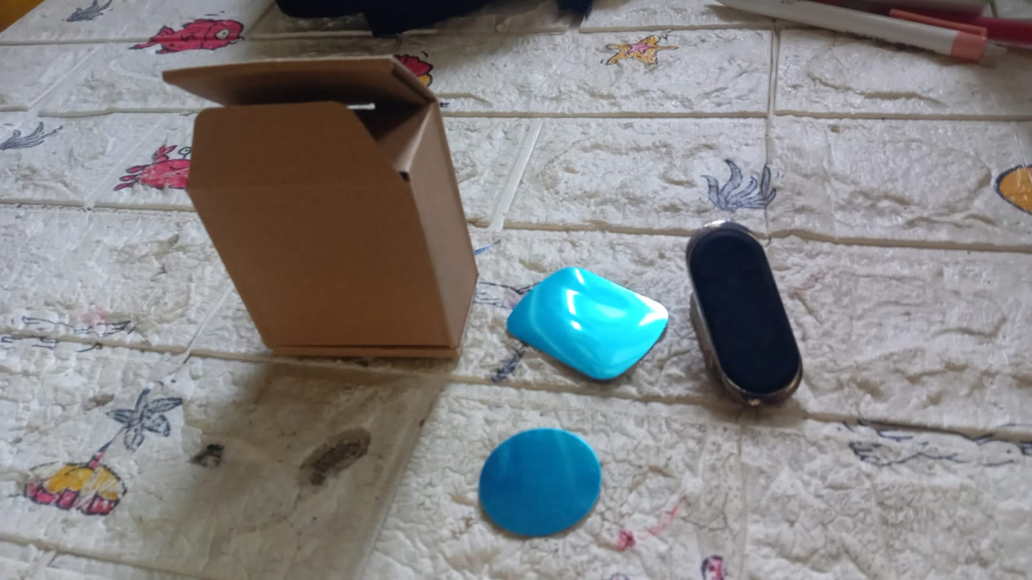 Magnetic Phone Mount/Holder for Car, Super Strong Magnet Universal Car Mount, Dashboard 360Ã‚Â° Rotation for Car, Desk, Office, Home & Kitchen for All Smart phones (1 Pc)