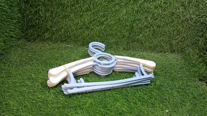 Large Adjustable Plastic Dress Hangers Ã¢â‚¬â€œ Space-Saving & Lightweight (5 Pc)