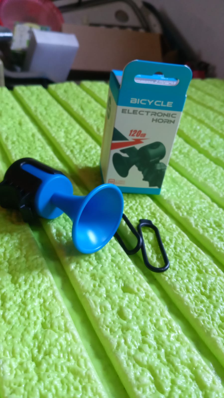 Loud 120dB Bicycle Air Horn Ã¢â‚¬â€œ Waterproof Electric Bell with Long Battery Life
