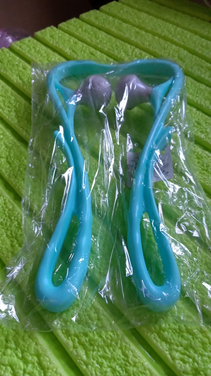 Neck Shoulder Massager, 33Ãƒâ€”18 cm Portable Relieving the Back for Men Relieving the Waist Women (1 Pc)