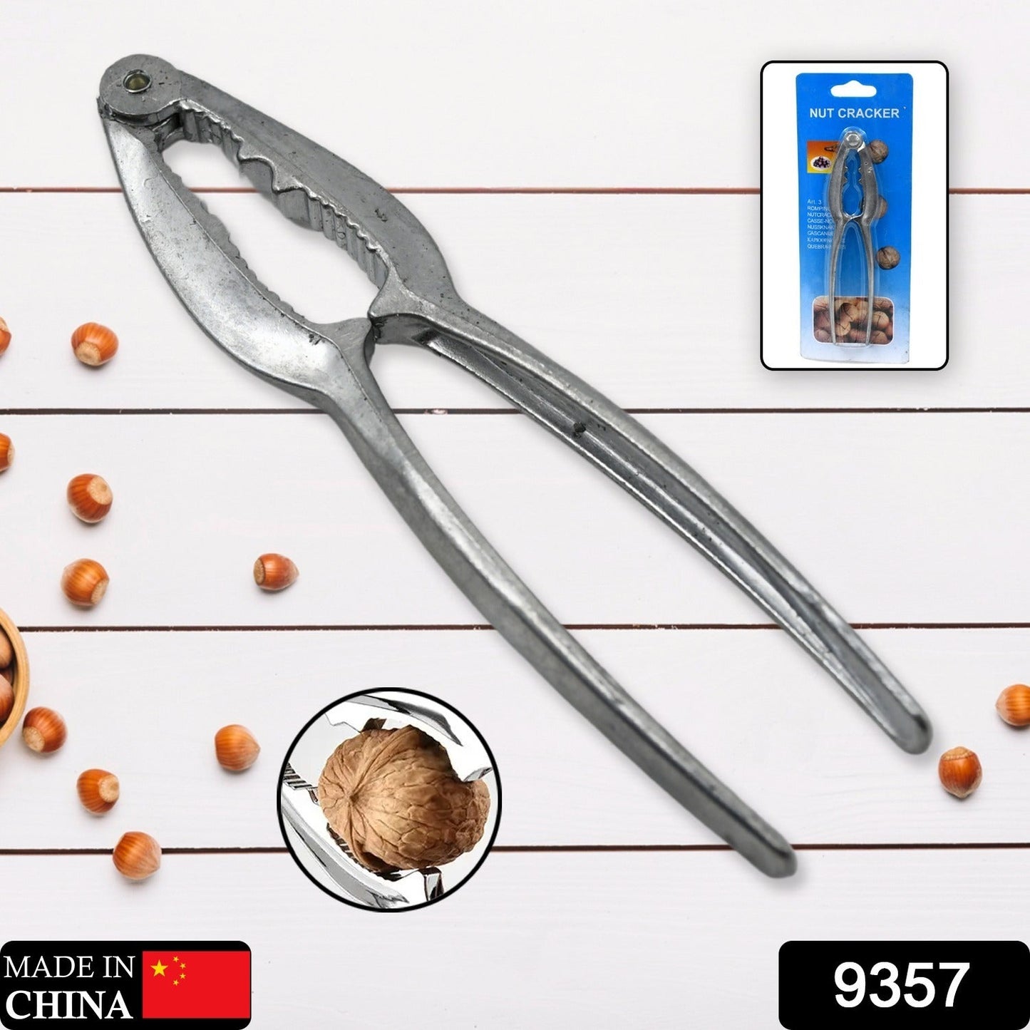 Luxury Stainless Walnut Cracker Ã¢â‚¬â€œ Portable Nut Cutter & Pliers