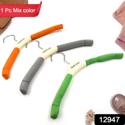 Solid Sponge Hanger Non-Slip Hanger (2 Pc / Mix Color / B Grade)